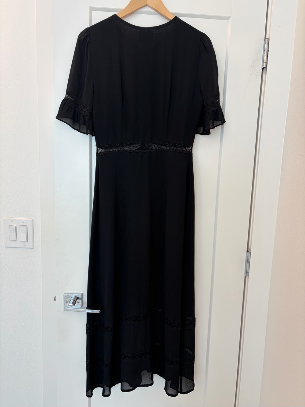 Reformation Woodson Dress - Picture 4 of 5